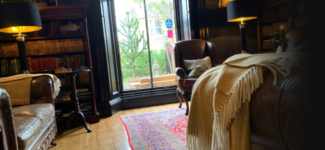 23 Mayfield Edinburgh Accommodation Club Room