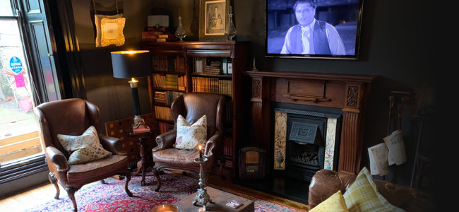 23 Mayfield Edinburgh Accommodation Club Room